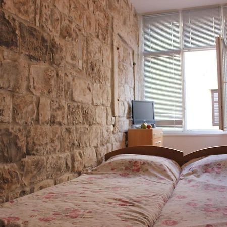 Lira - Studio Apartment 特罗吉尔 外观 照片